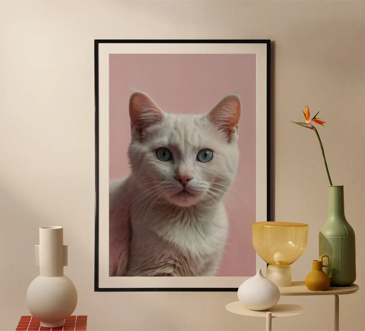 La douce élégance du chat blanc | Oeuvre 06 poster avec cadre en aluminium de Paws & Portraits
