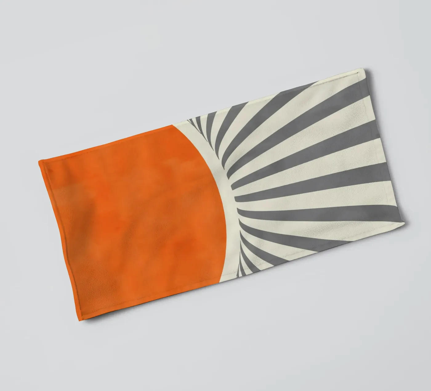 Abstract Rays I towel by artesutileco
