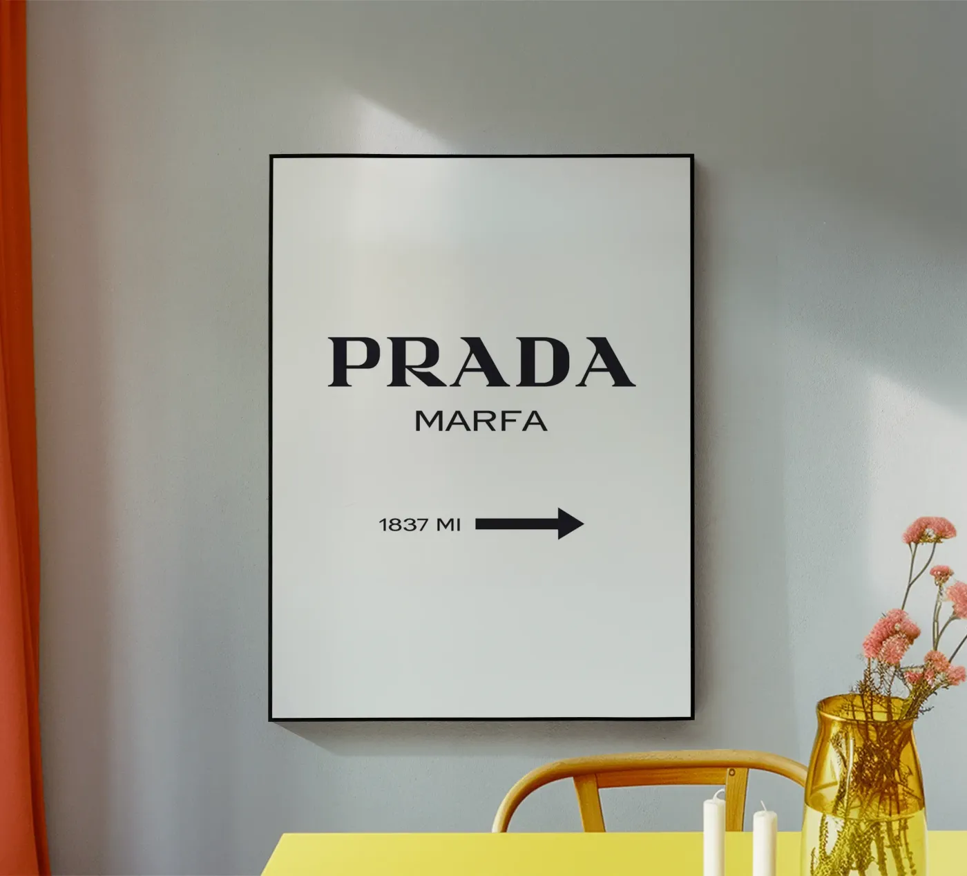 Prada Marfa plexiglas de Whole©