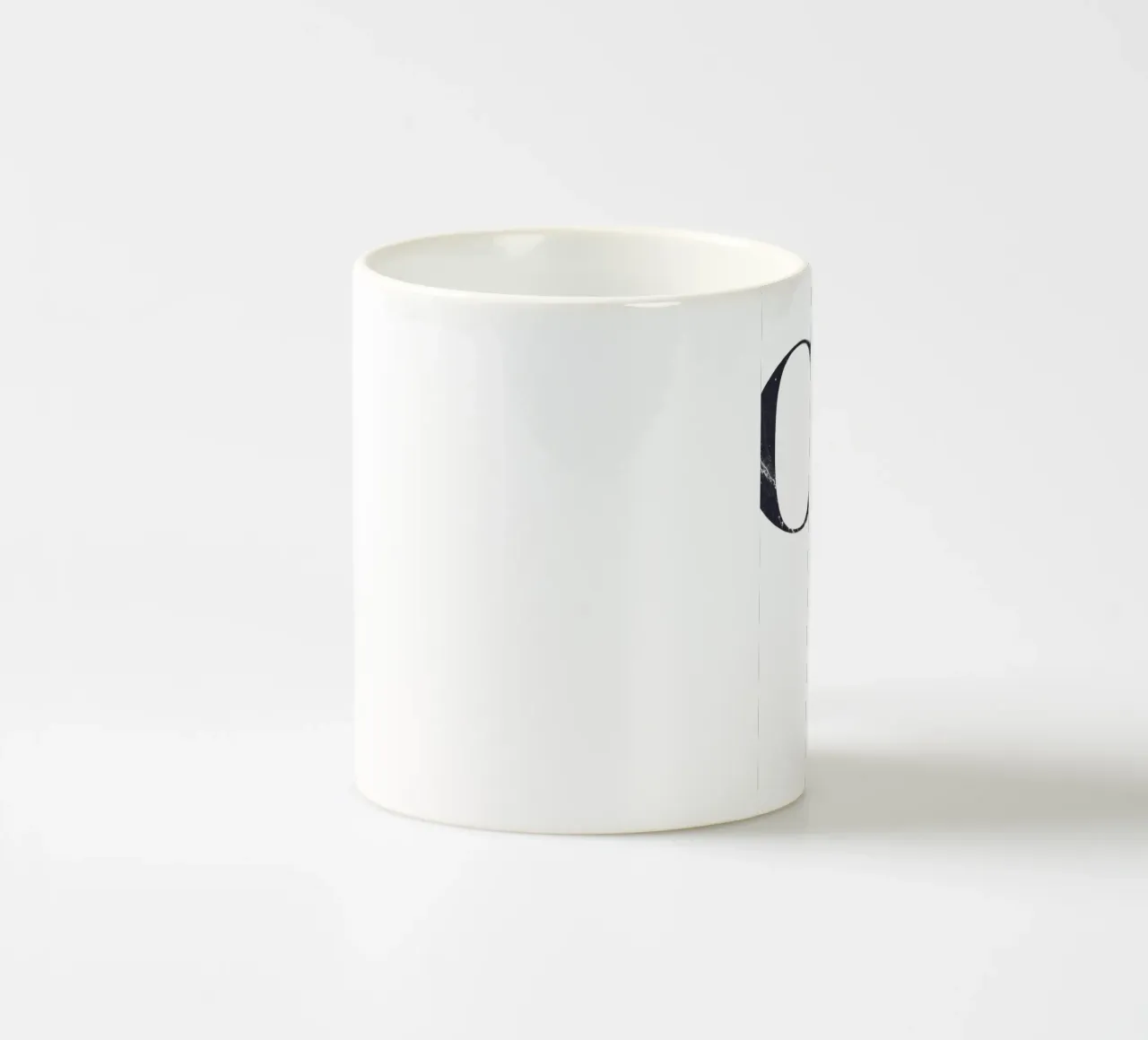 Look chic in marmo - Design tipografico elegante tazza in ceramica da Whole©