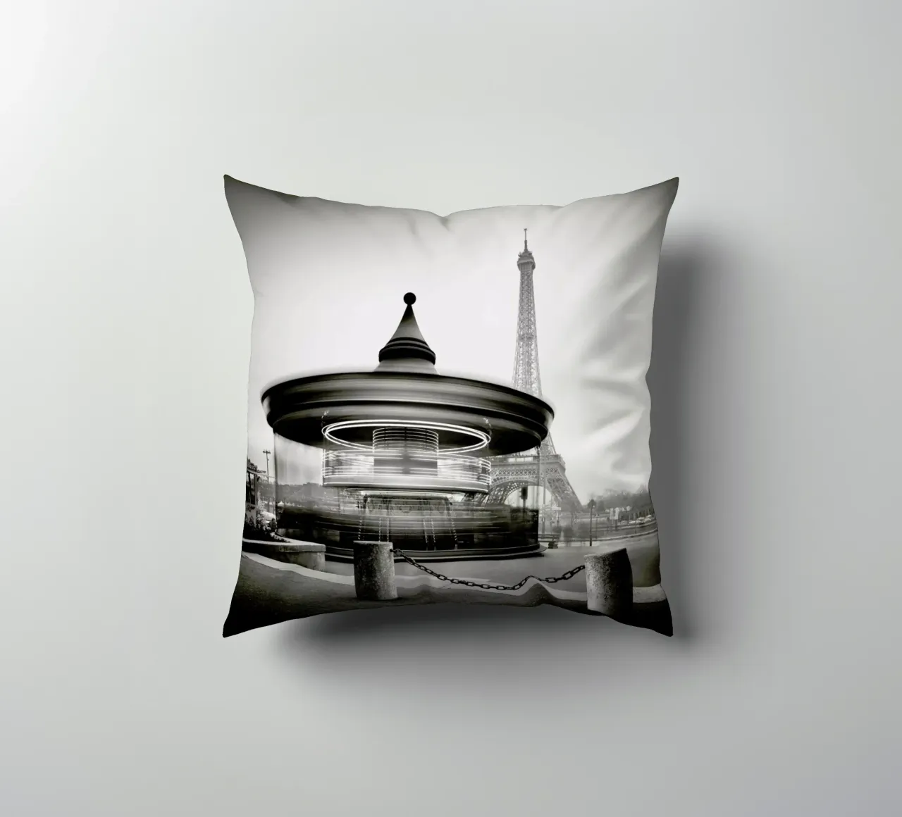 Tour Eiffel - Study 2 cuscino da Håggard Photography | Ronny Behnert