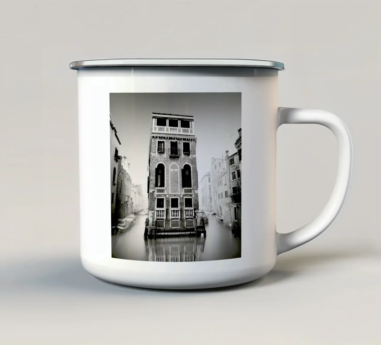 Palazzo Tetta tazza in smalto da Håggard Photography | Ronny Behnert