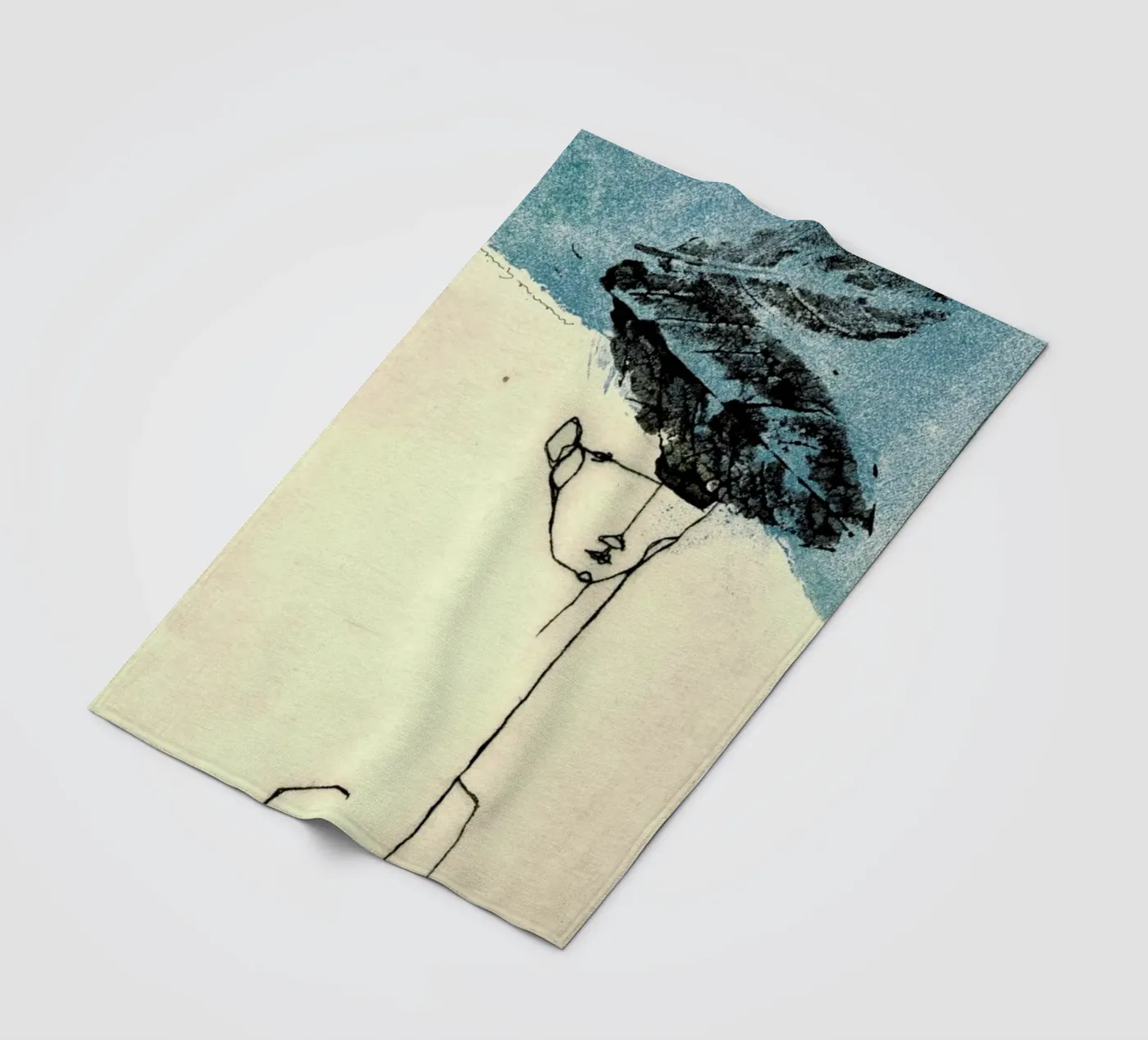 Head fleece blanket by Marina Guiu