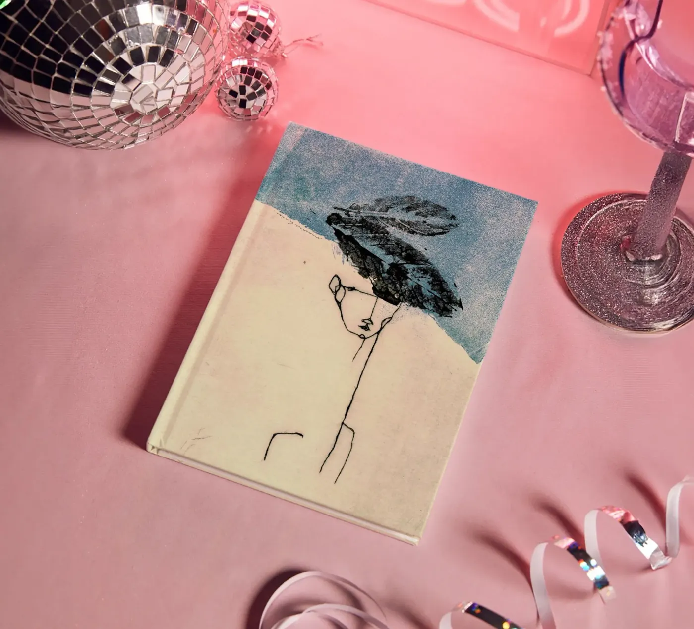 Head notebook by Marina Guiu