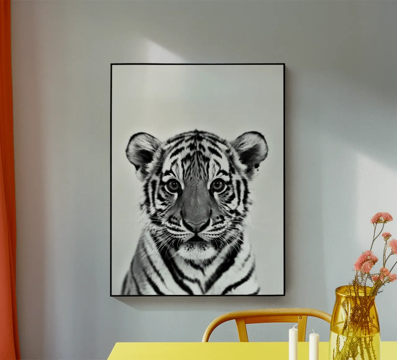 YOUNG TIGER BW plexiglass da PERSIE