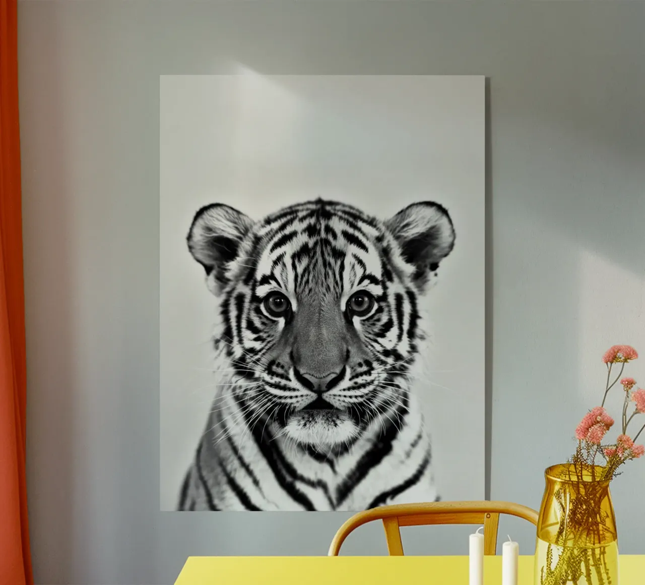 YOUNG TIGER BW plexiglass da PERSIE