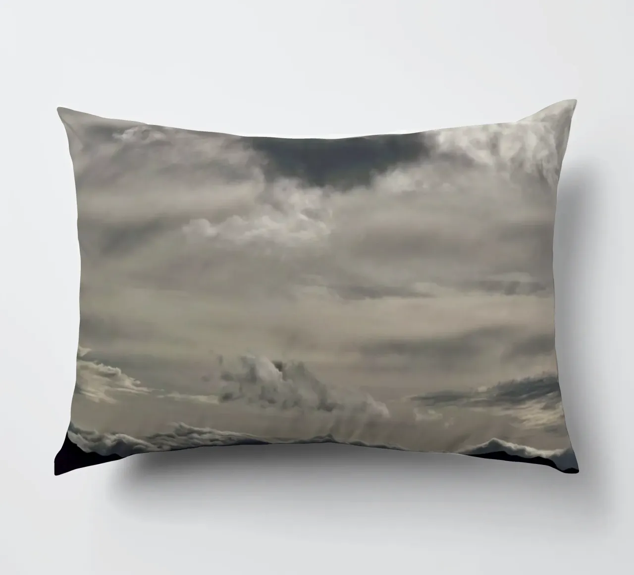 Clouds rolling over cuscino da Nur Mut