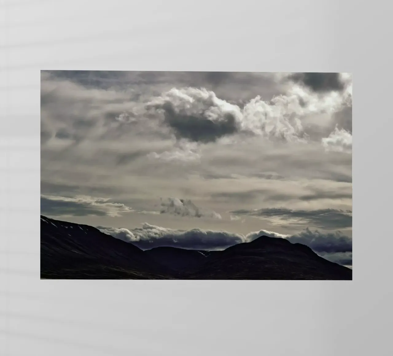 Clouds rolling over pellicola backlit da Nur Mut