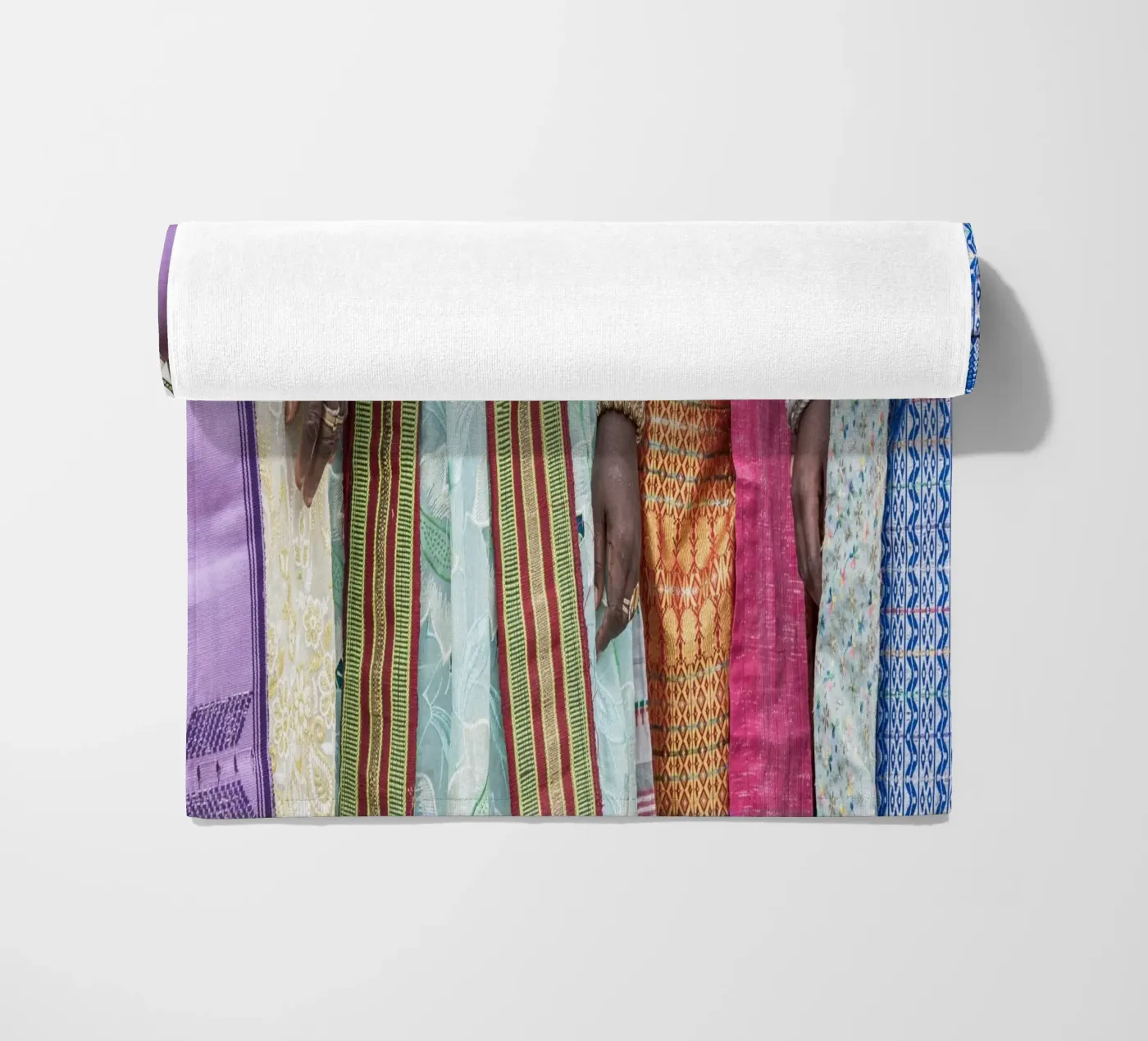 Colorful procession telo mare da photolovers