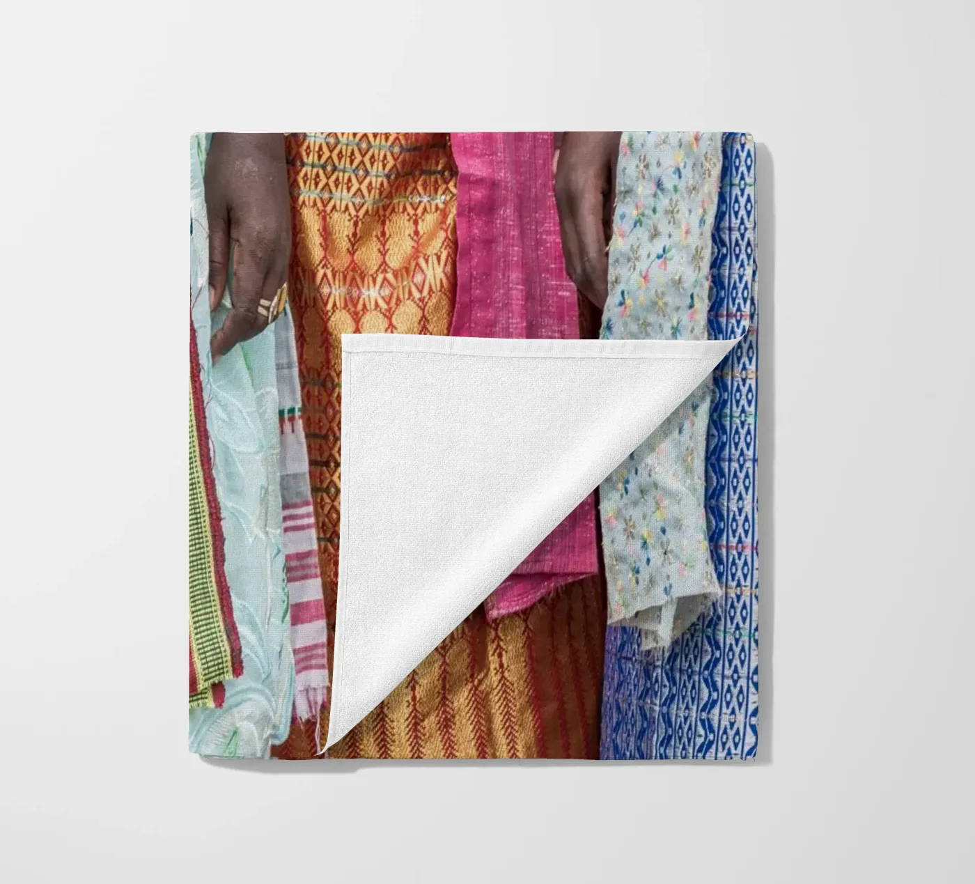 Colorful procession telo mare da photolovers