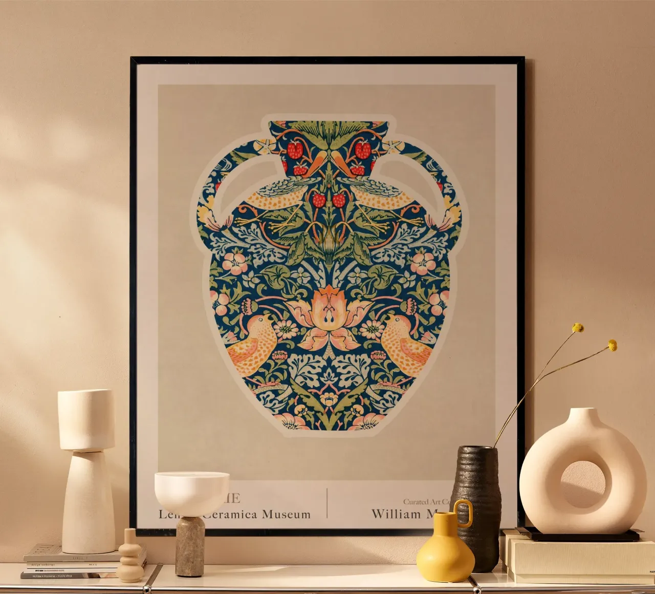 Vaso greco William Morris Vaso Serie VI poster con telaio in legno da Emel Tunaboylu