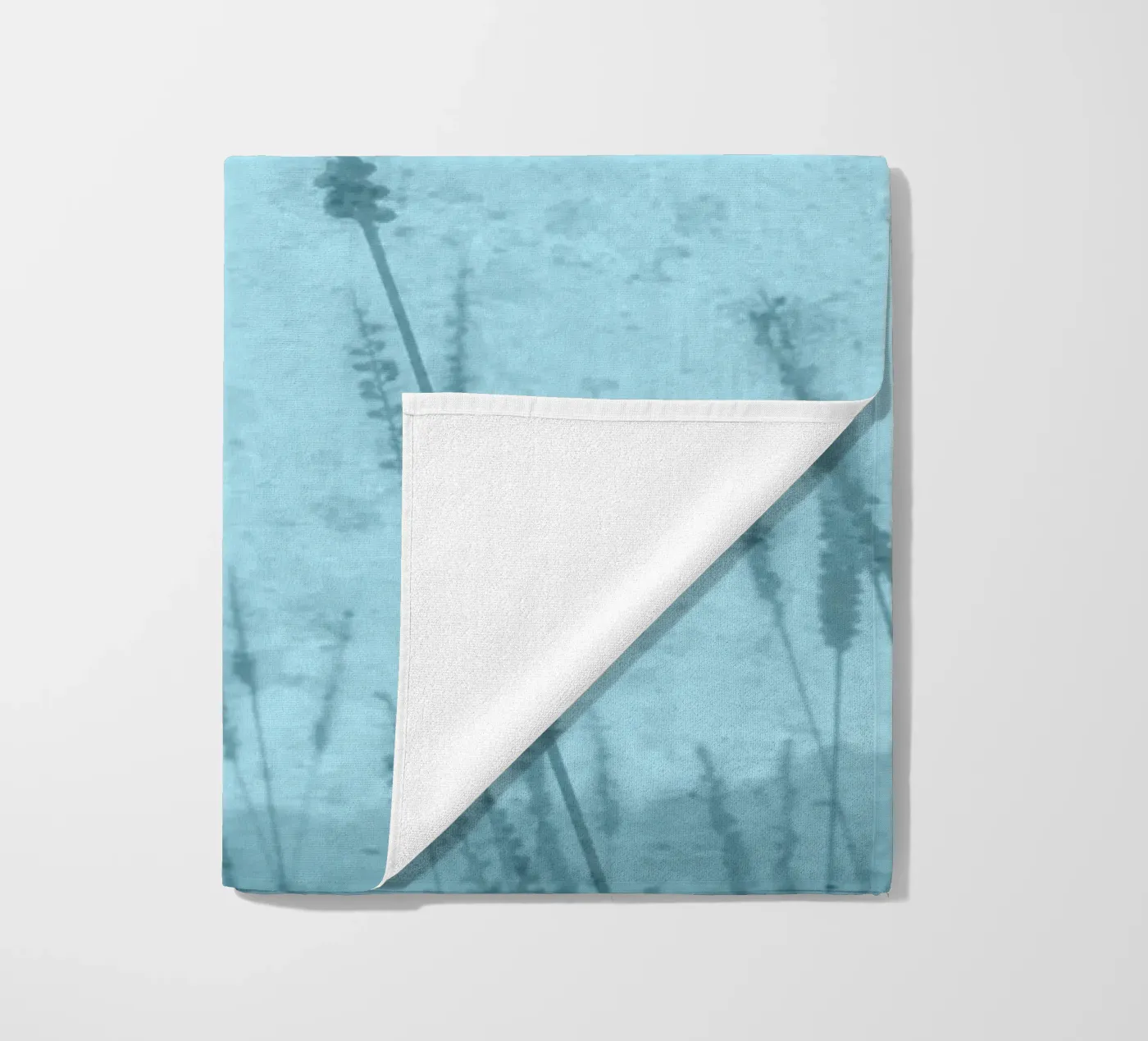 Wiesen Strandtuch von ArtSkratches