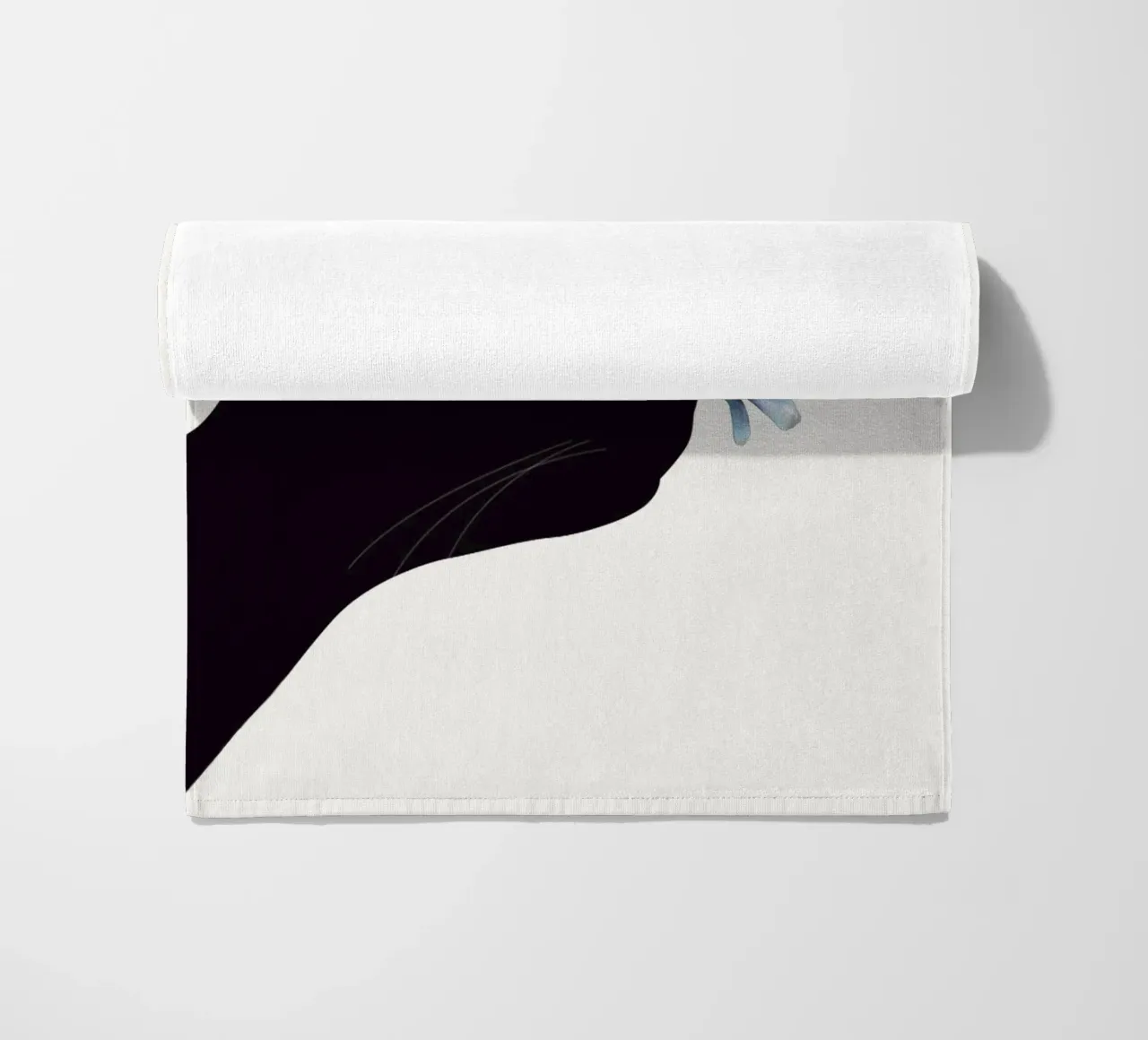 Gatto e farfalla telo mare da Nadjaa