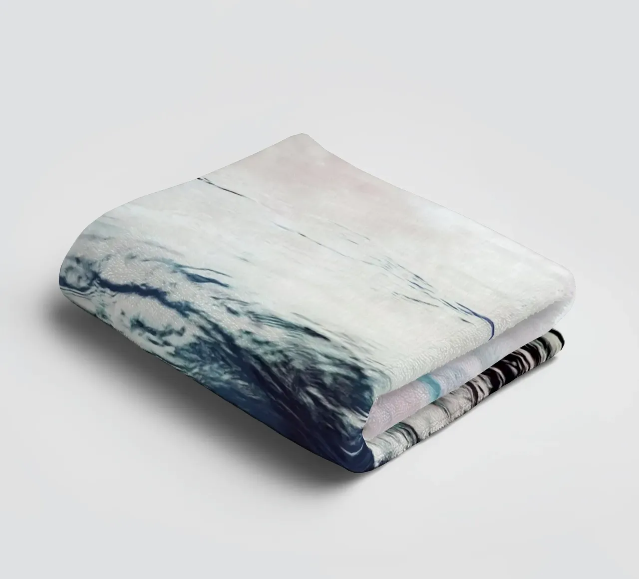 Vortex Handtuch von Angelo Cerantola