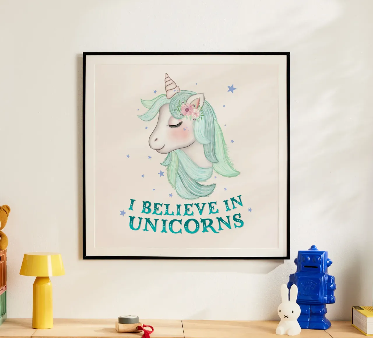 Unicorni: ci credo. poster con telaio in alluminio da CalliLetters