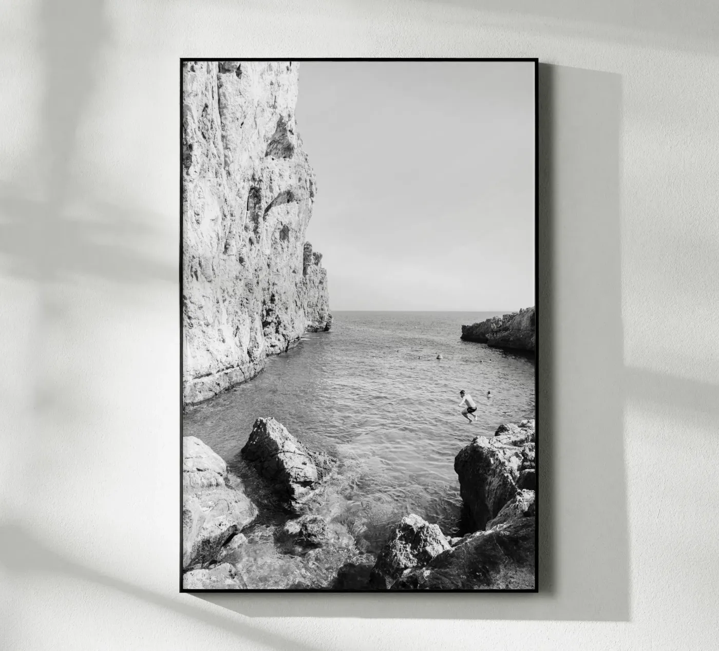 The Dive plexiglass da Kathrin Pienaar