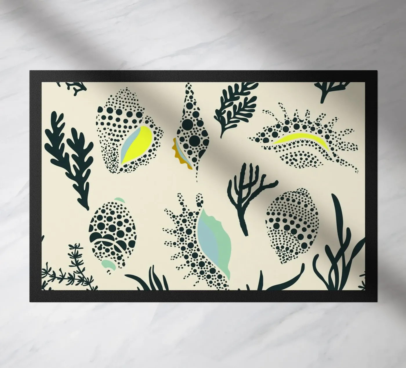 Ipanema Beach seashell pattern Fußmatte von annick