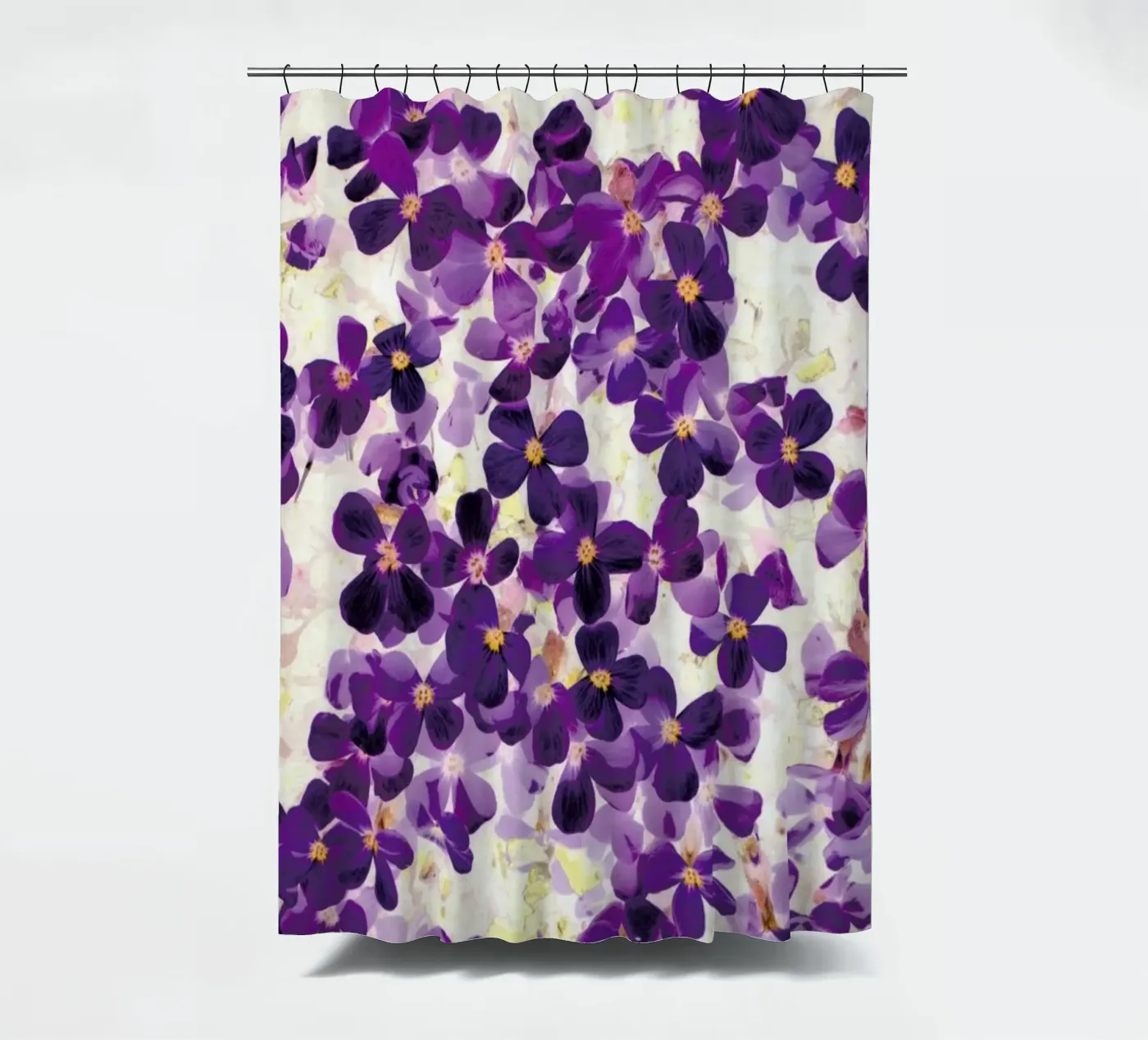 Violet Bloom Duschvorhang von Amy Sia