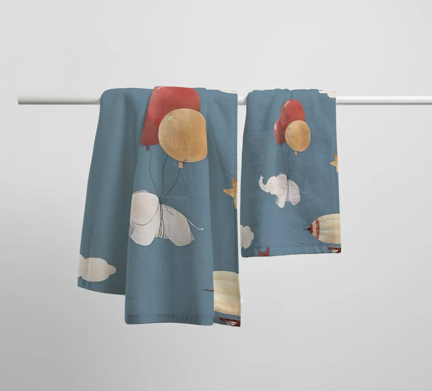 Airborne Objects serviette de bain de Emil Art Studio