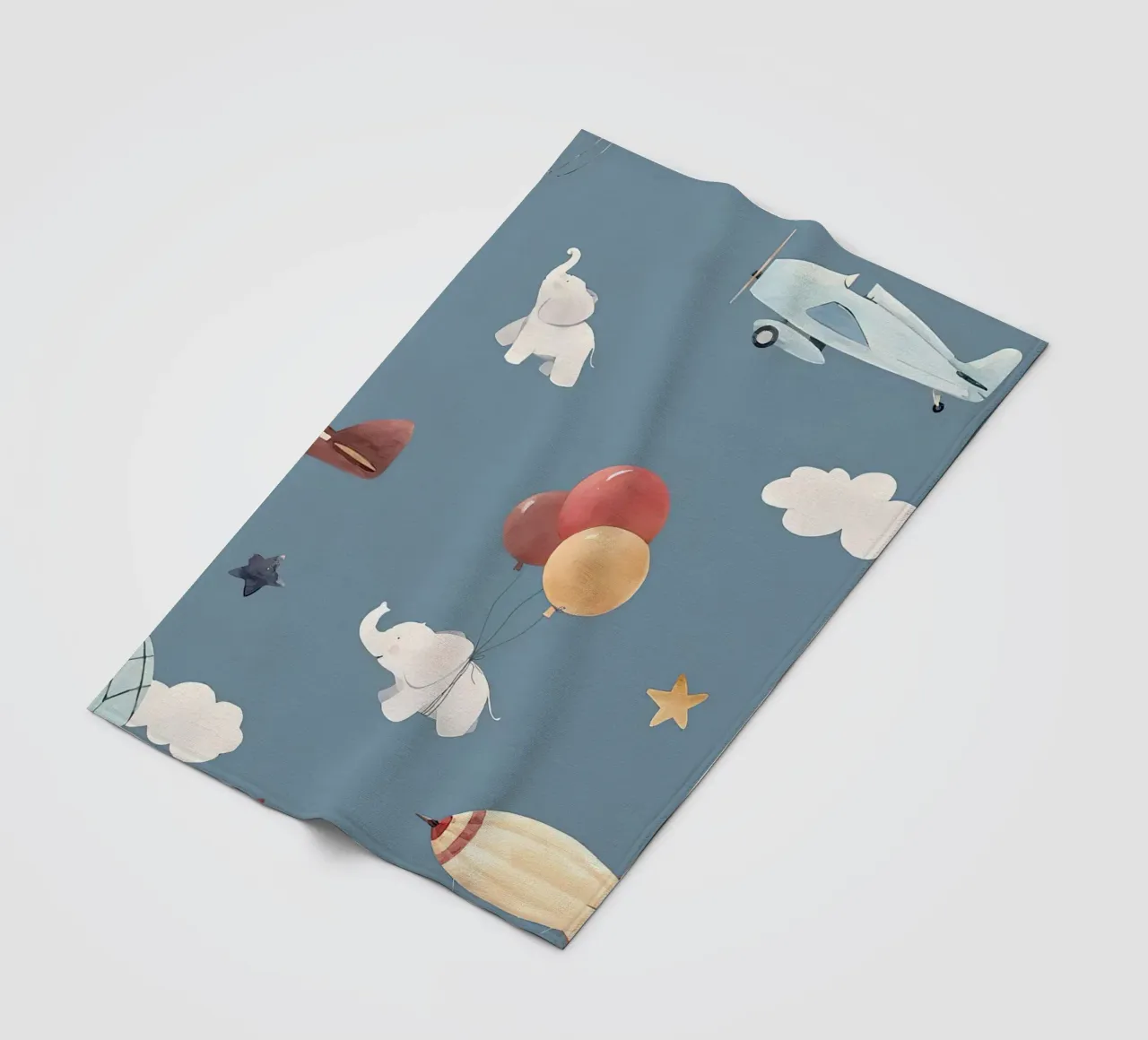 Fliegende Objekte Fleecedecke von Emil Art Studio