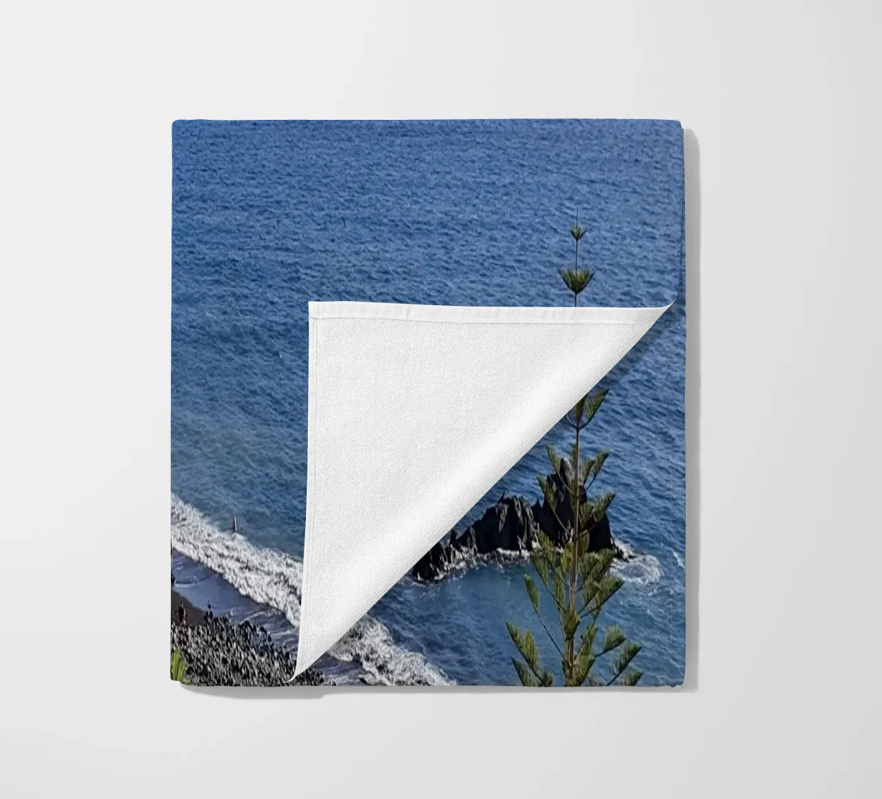 Wood #24 beach towel by ZAMART - Fotografie