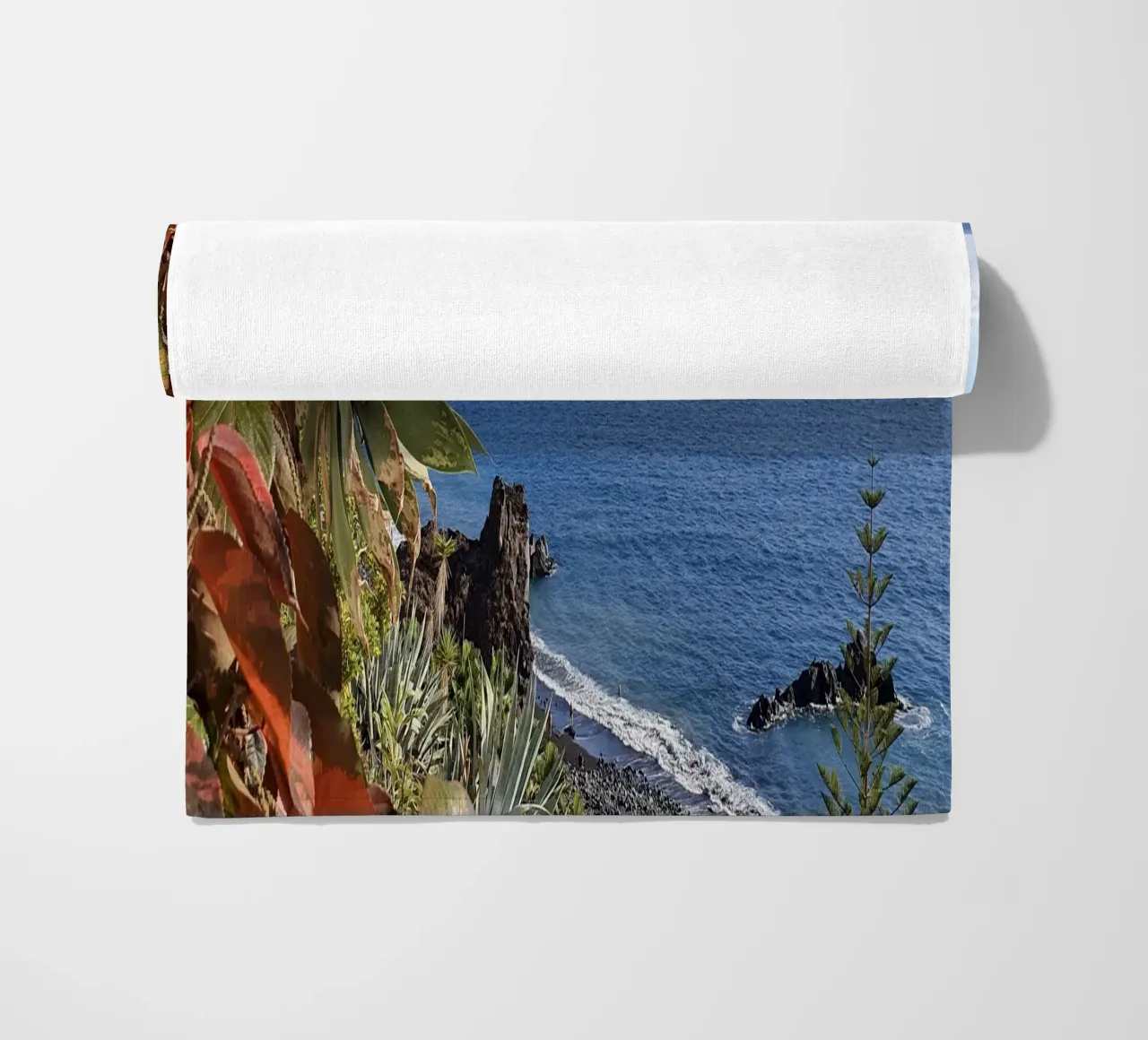 Wood #24 beach towel by ZAMART - Fotografie