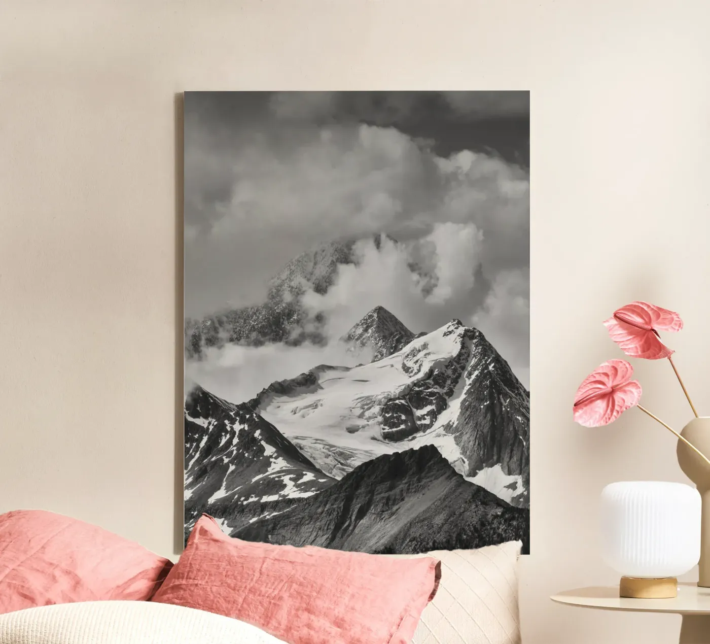 SNOWY AND BW canvas by PERSIE