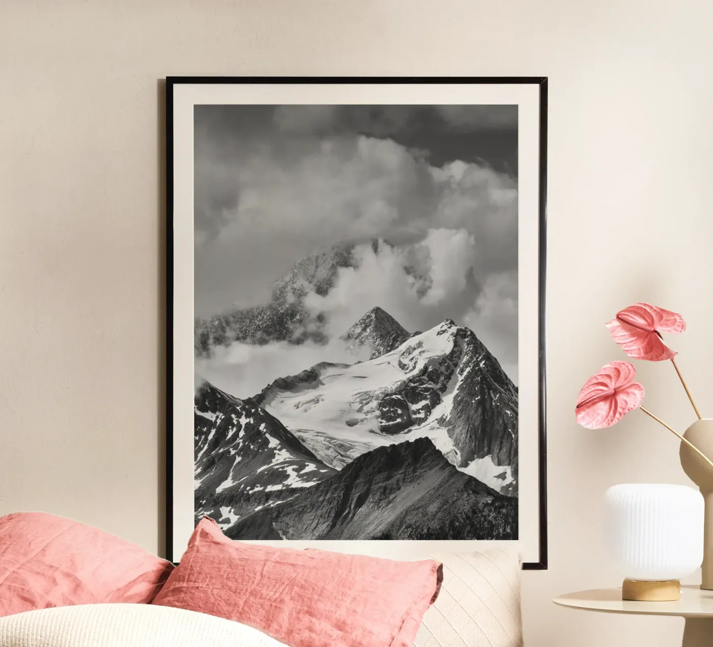 SNOWY AND BW Poster von PERSIE