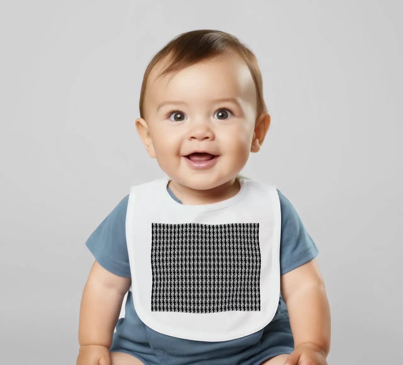 THREE°° Babylätzchen von GREYSCALE