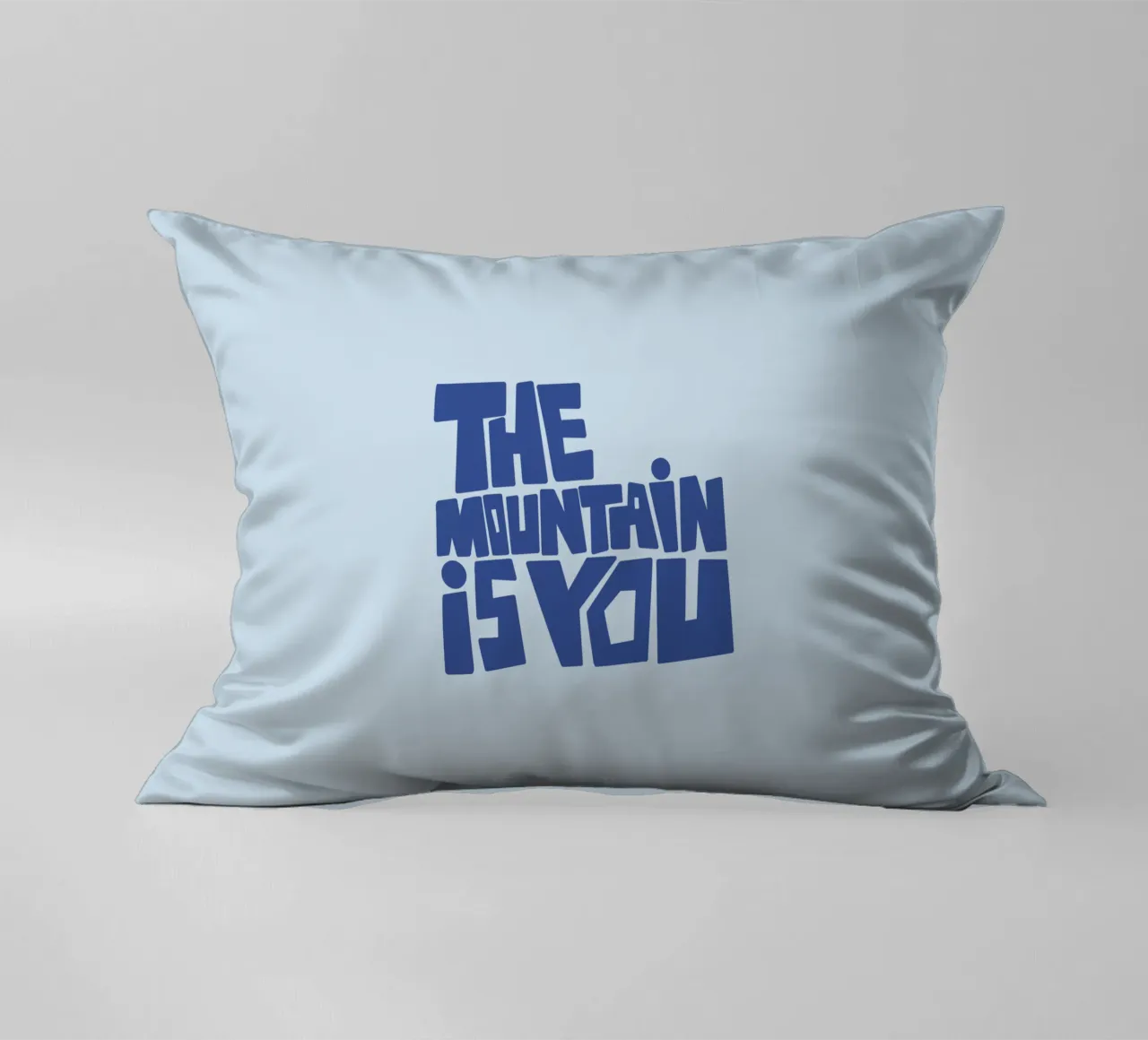 The mountain is you cuscino da beanieontheroad