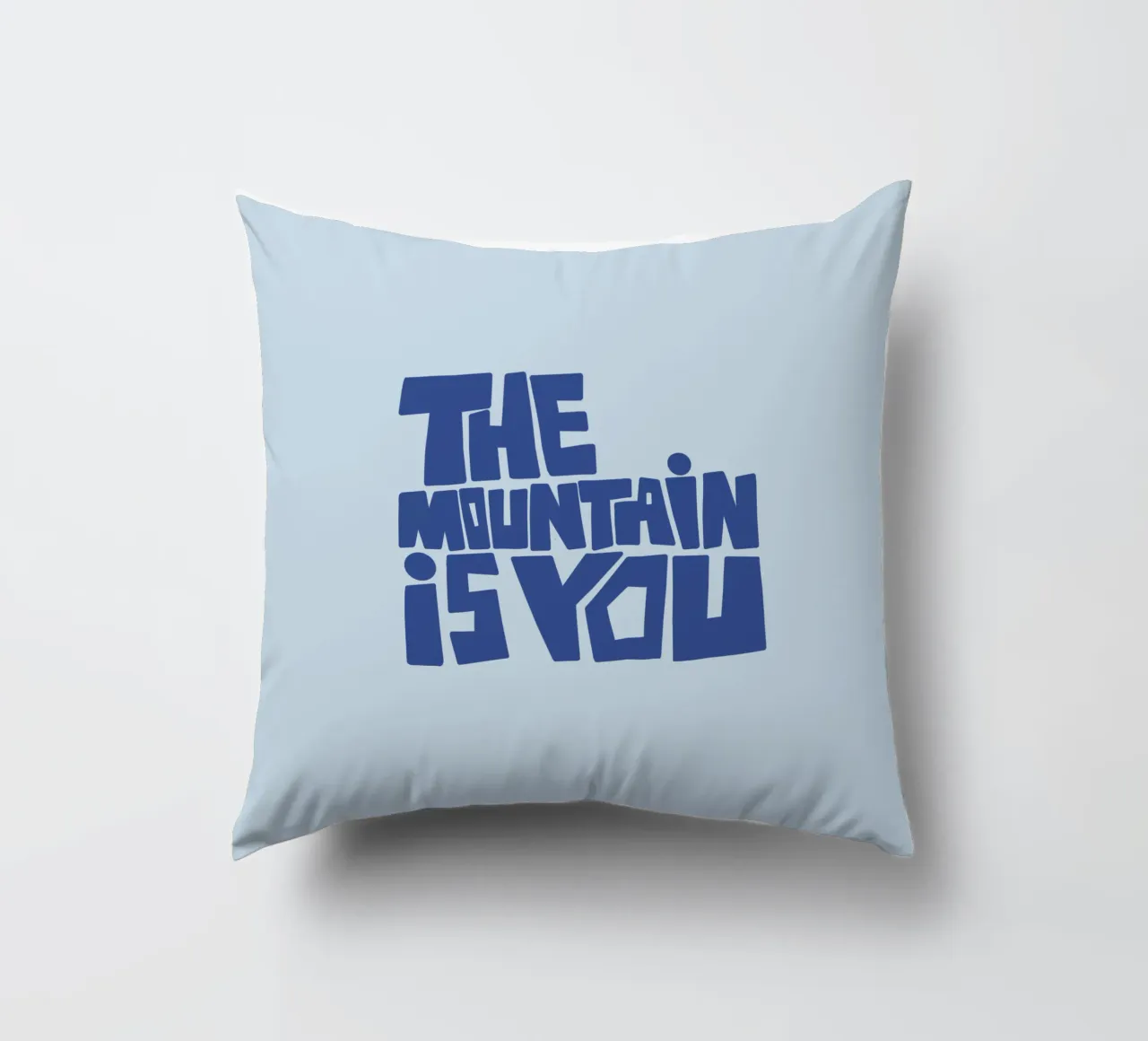 The mountain is you cuscino da beanieontheroad