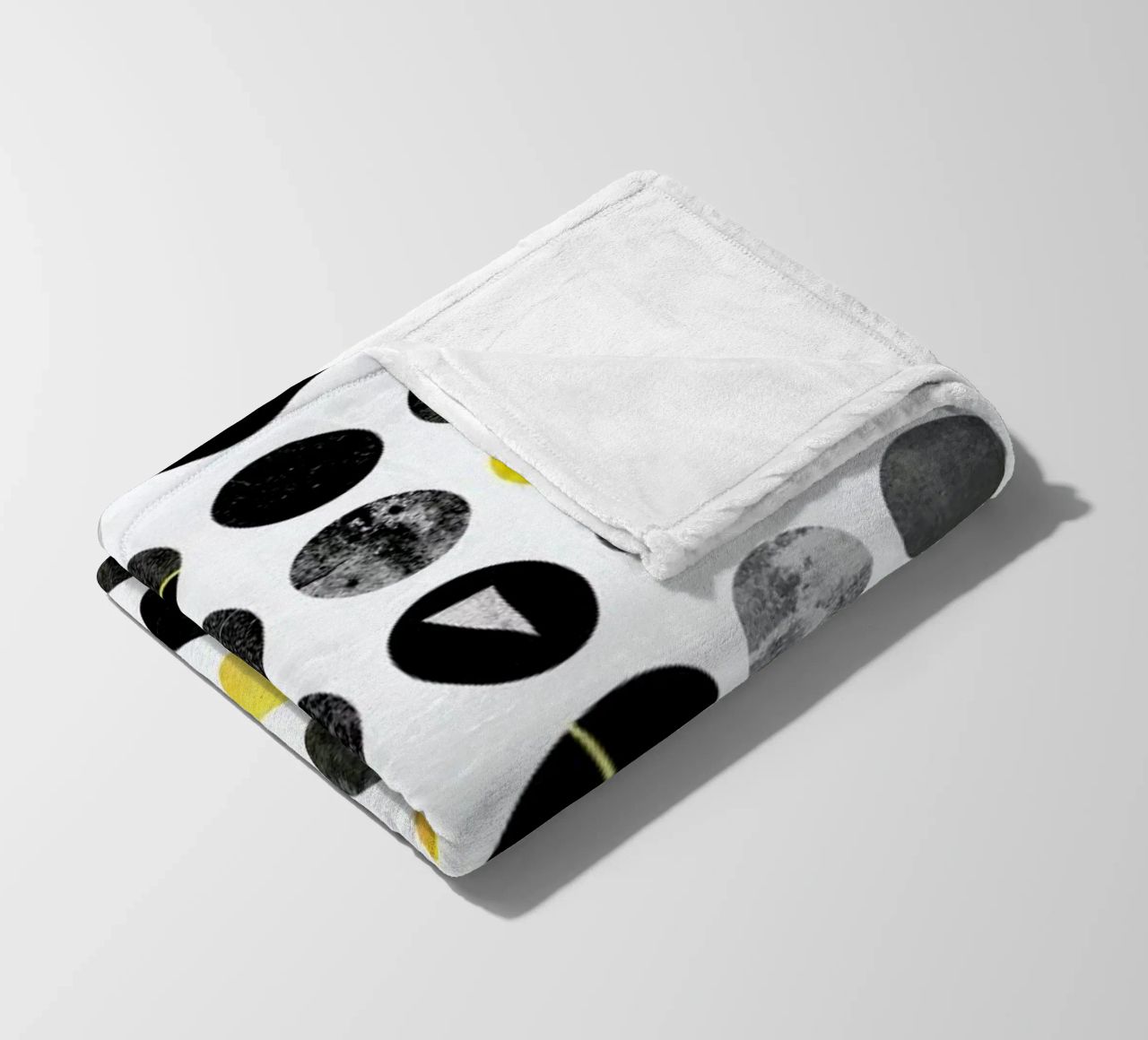 Yellow and Black coperta in pile da Elisabeth Fredriksson