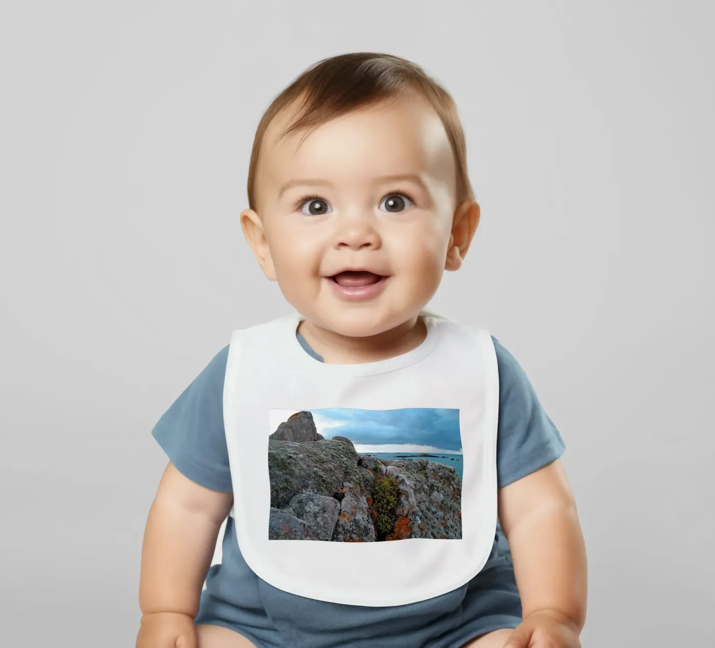 SOLID AS A ROCK. bavaglino da TYPOGRAPHY BY THIERRY VOBMANN