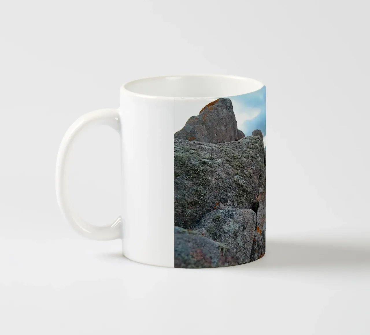 SOLID AS A ROCK. ceramic mug by TYPOGRAPHY BY THIERRY VOBMANN