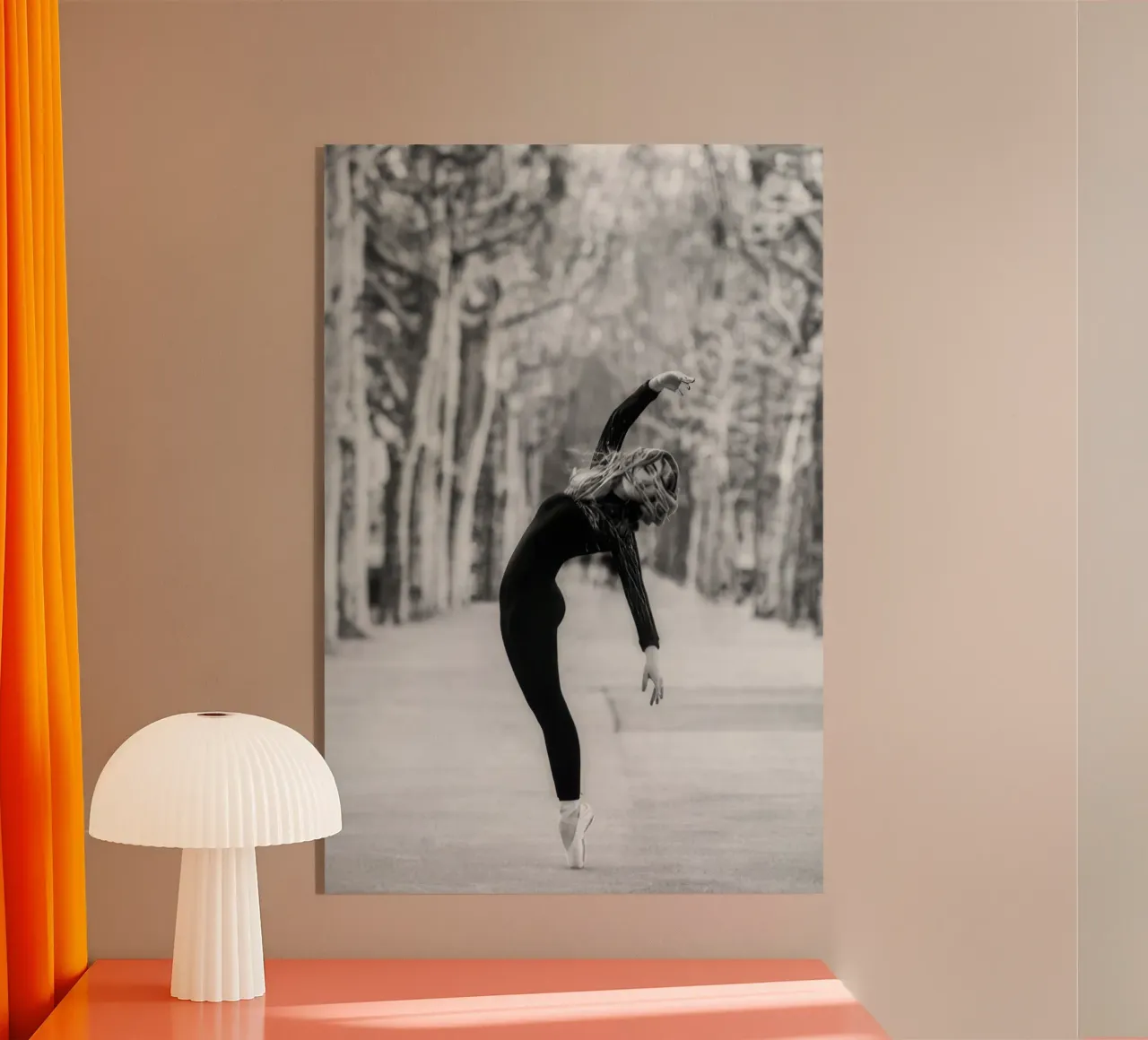 What acryl van clssical moment