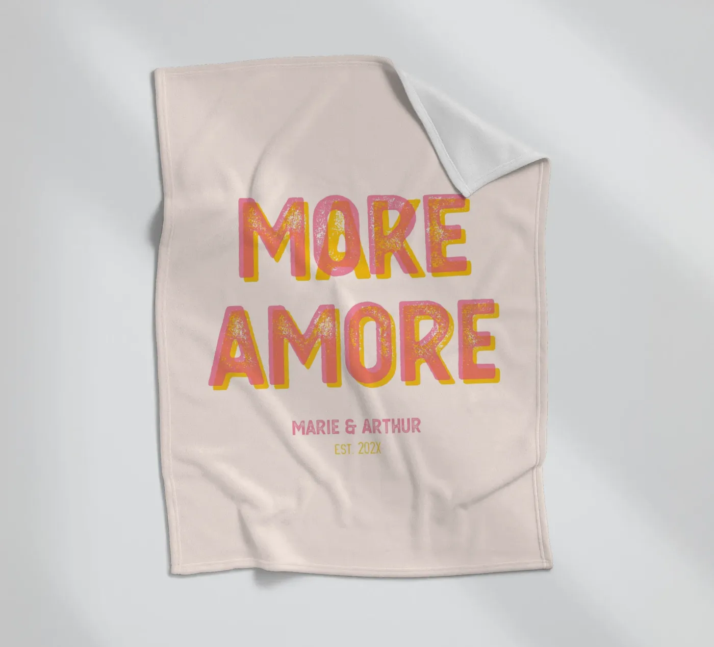 Make More Amore Fleecedecke von Personalizable Designs