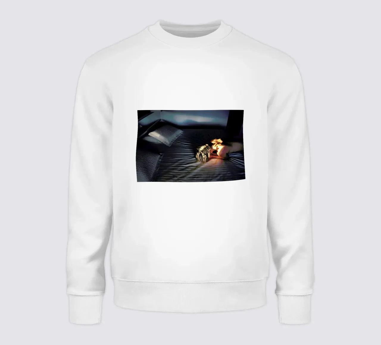 Solitude Sweatshirt von Dani L.