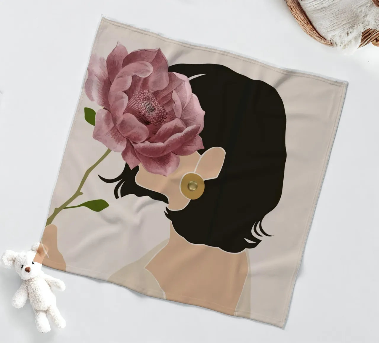 Essenza femminile coperta in pile da DesignArt