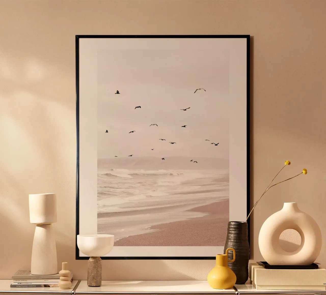 Spiaggia e gabbiani poster da Whole©