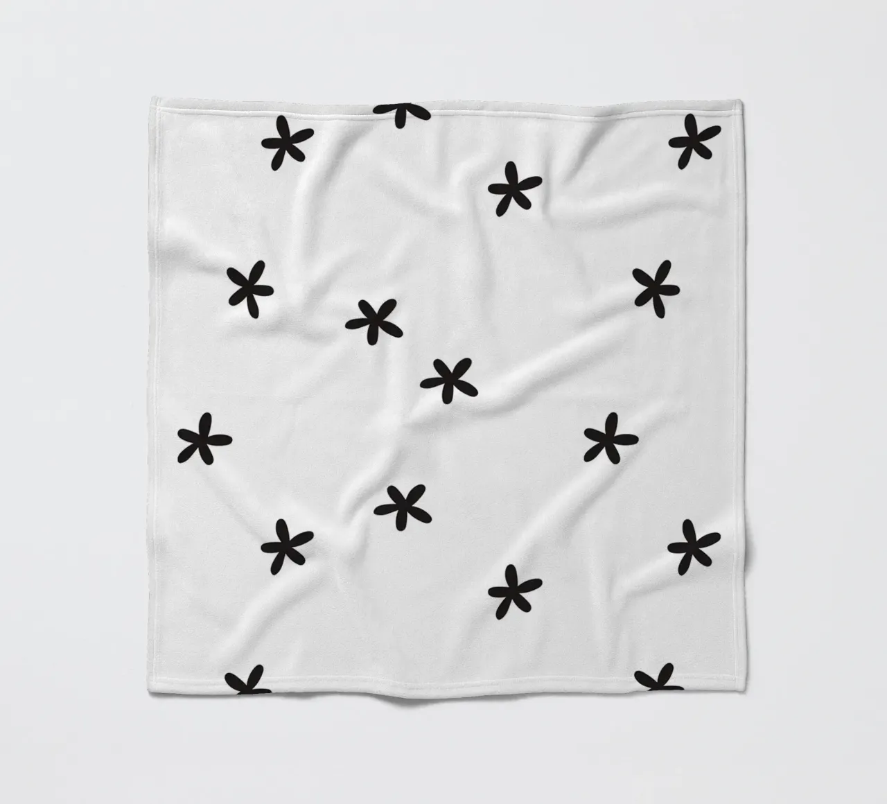 Tiny Blossom Pattern product.type.blanket-fleece common.byCreator treechild