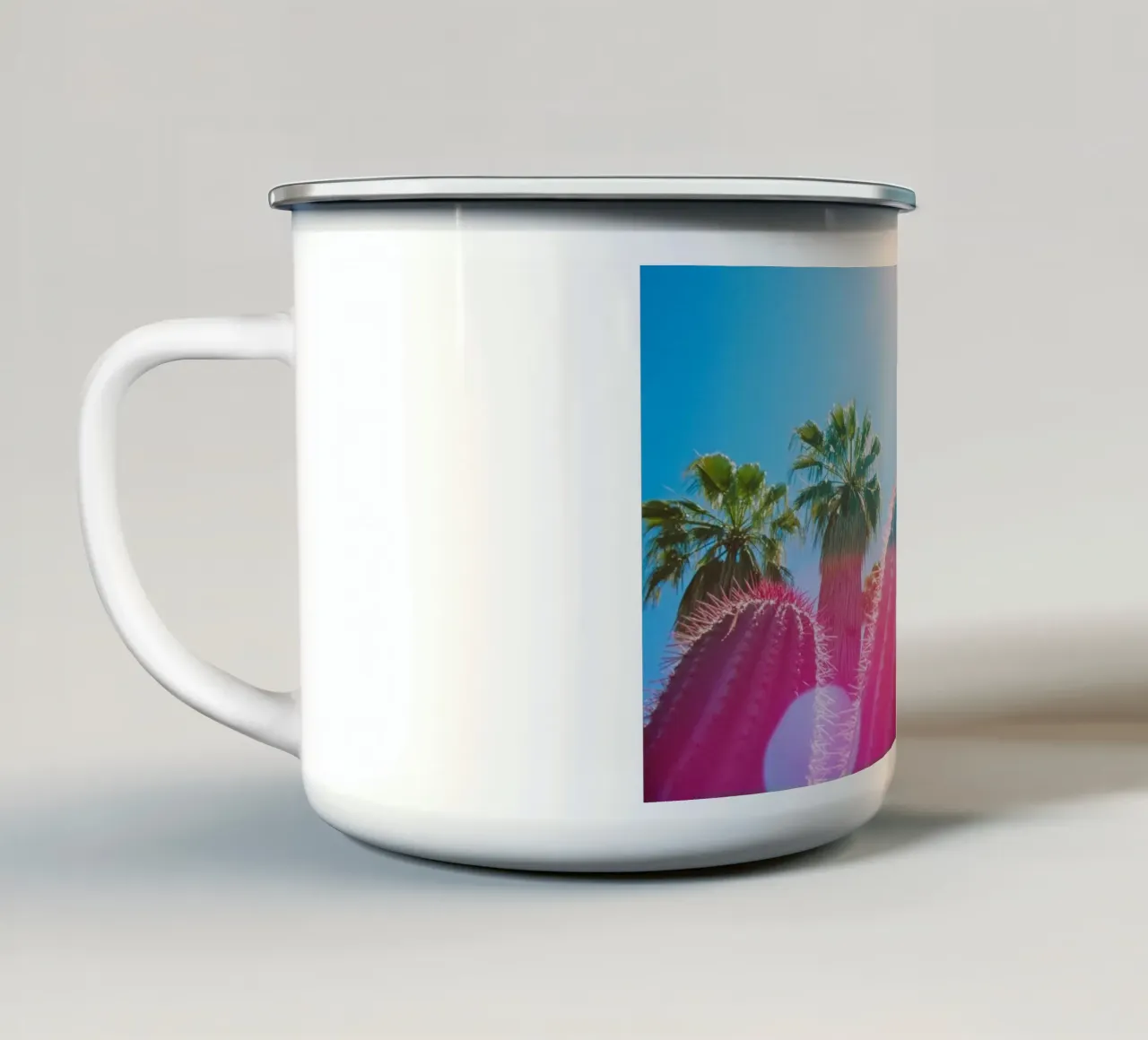 48 tazza in smalto da Pink California | Affiches & Posters