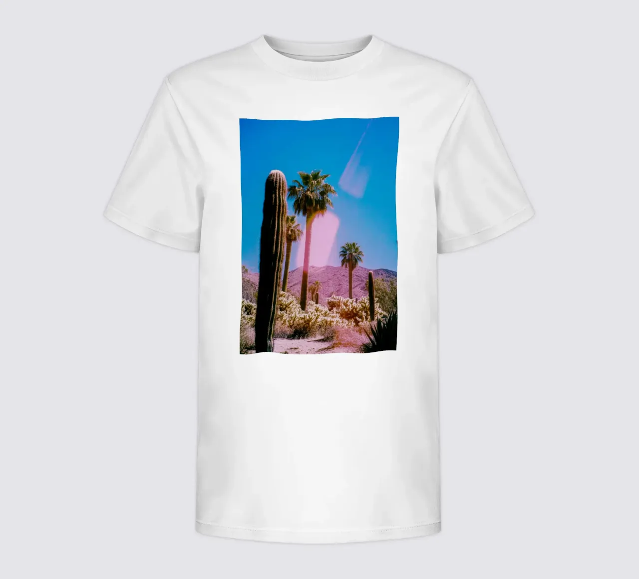 52 t-shirt bambini da Pink California | Affiches & Posters