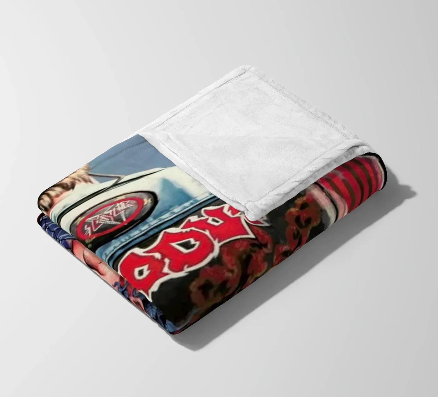 Hellveste 2 coperta in pile da Jérôme Romain