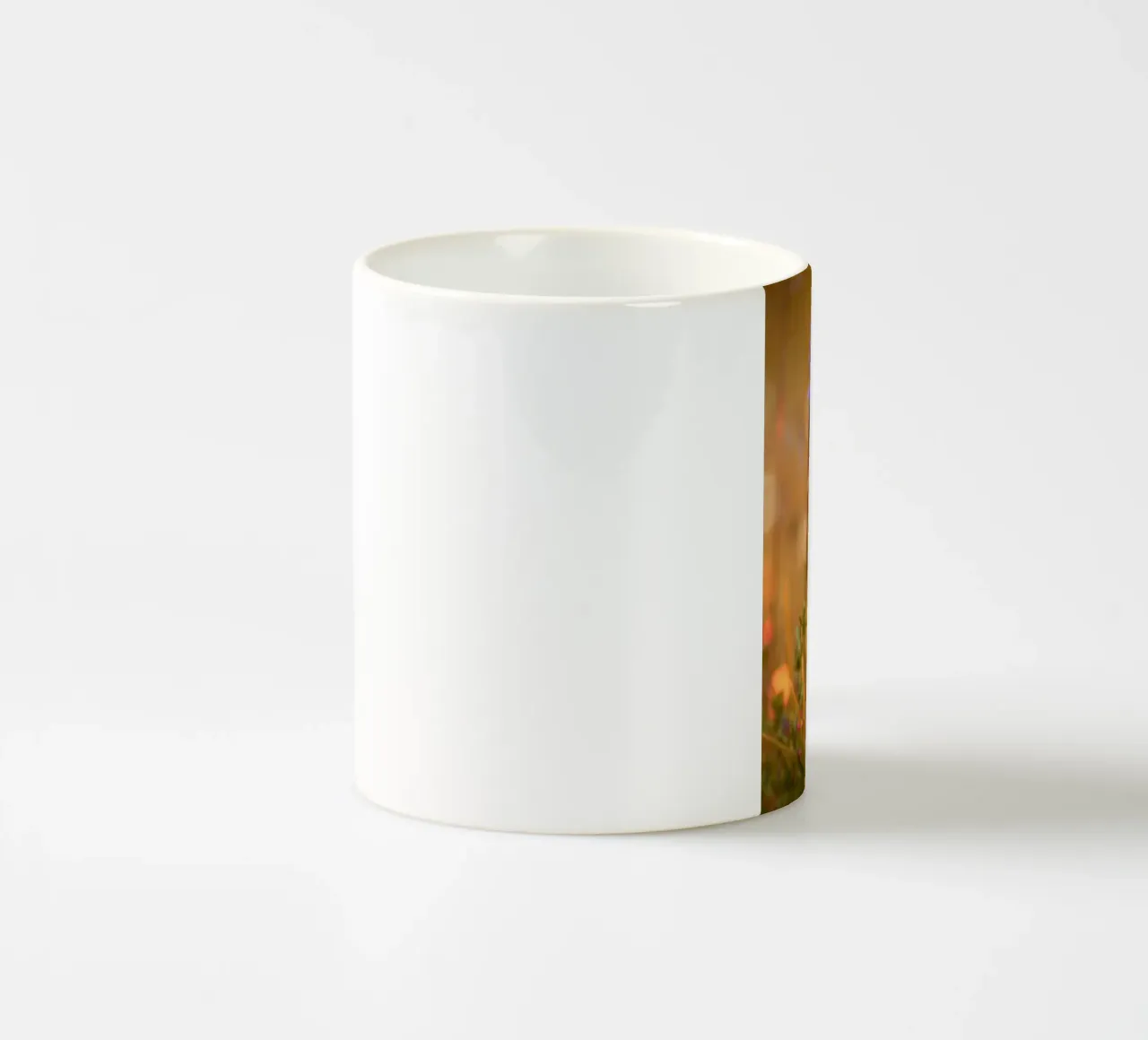 Piccoli fiori viola al sole tazza in ceramica da Something for you
