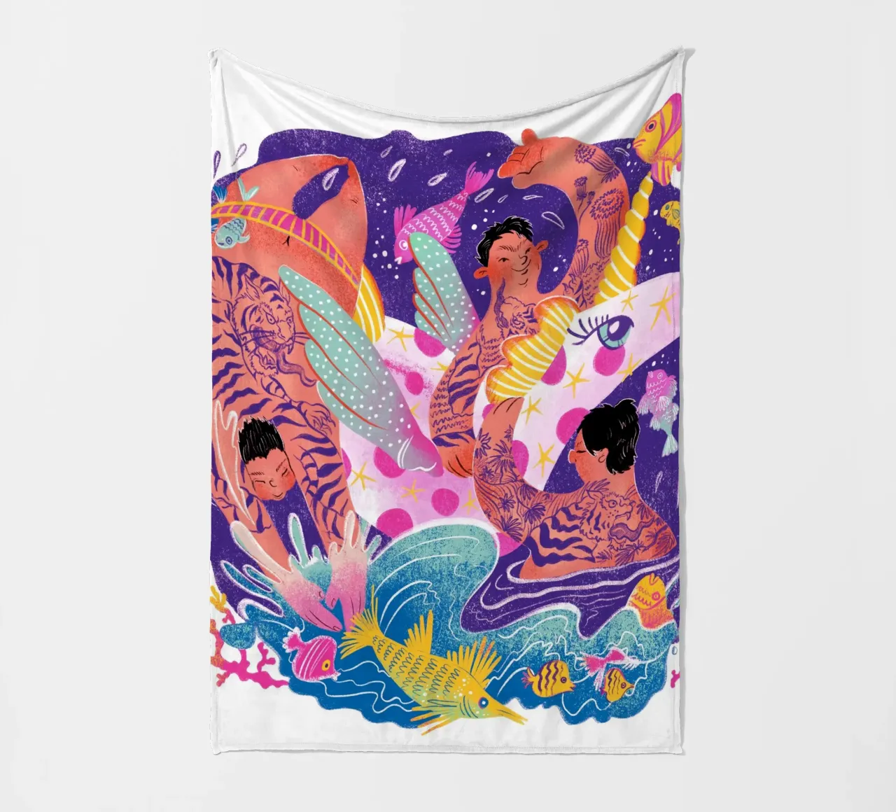 Three brothers and a unicorn float Fleecedecke von Moira Scicluna Zahra