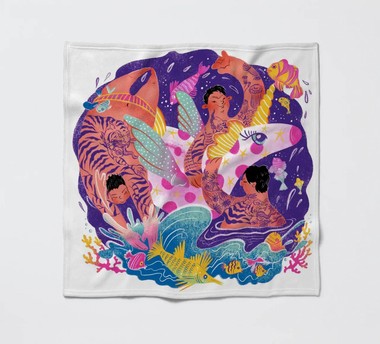 Three brothers and a unicorn float Fleecedecke von Moira Scicluna Zahra