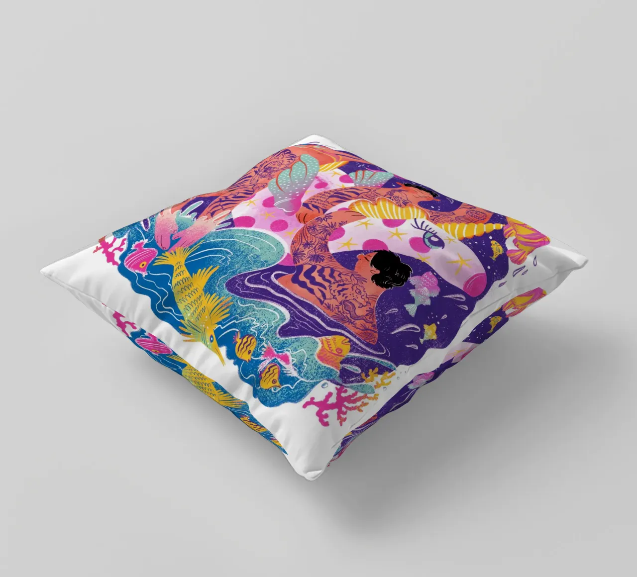 Three brothers and a unicorn float cuscino da Moira Scicluna Zahra