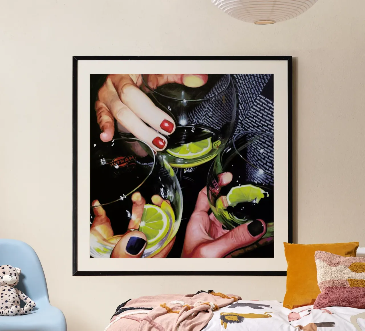 Martini poster con telaio in legno da Jérôme Romain