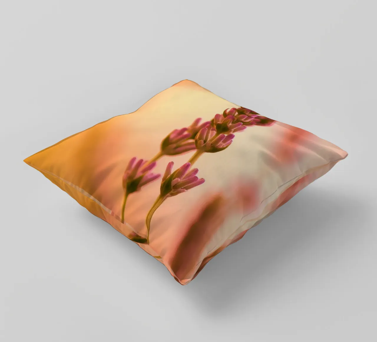 Rametti di lavanda su uno sfondo rosso-rosa-arancio cuscino da Something for you