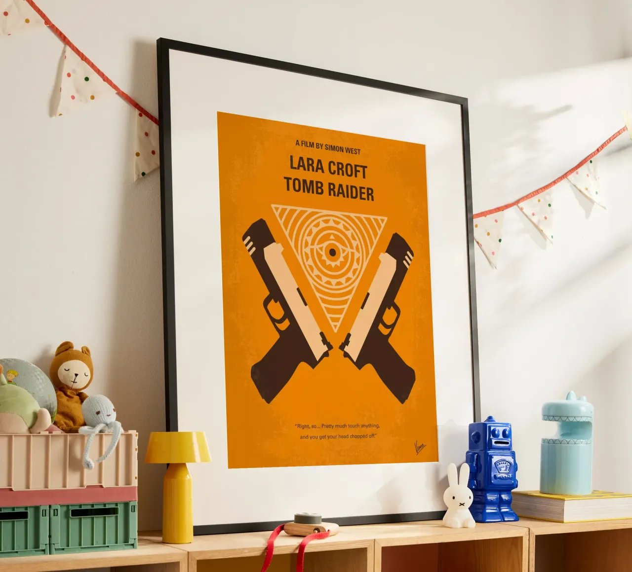 No209 Lara Croft Tomb Raider minimal movie poster poster con telaio in plastica da Chungkong